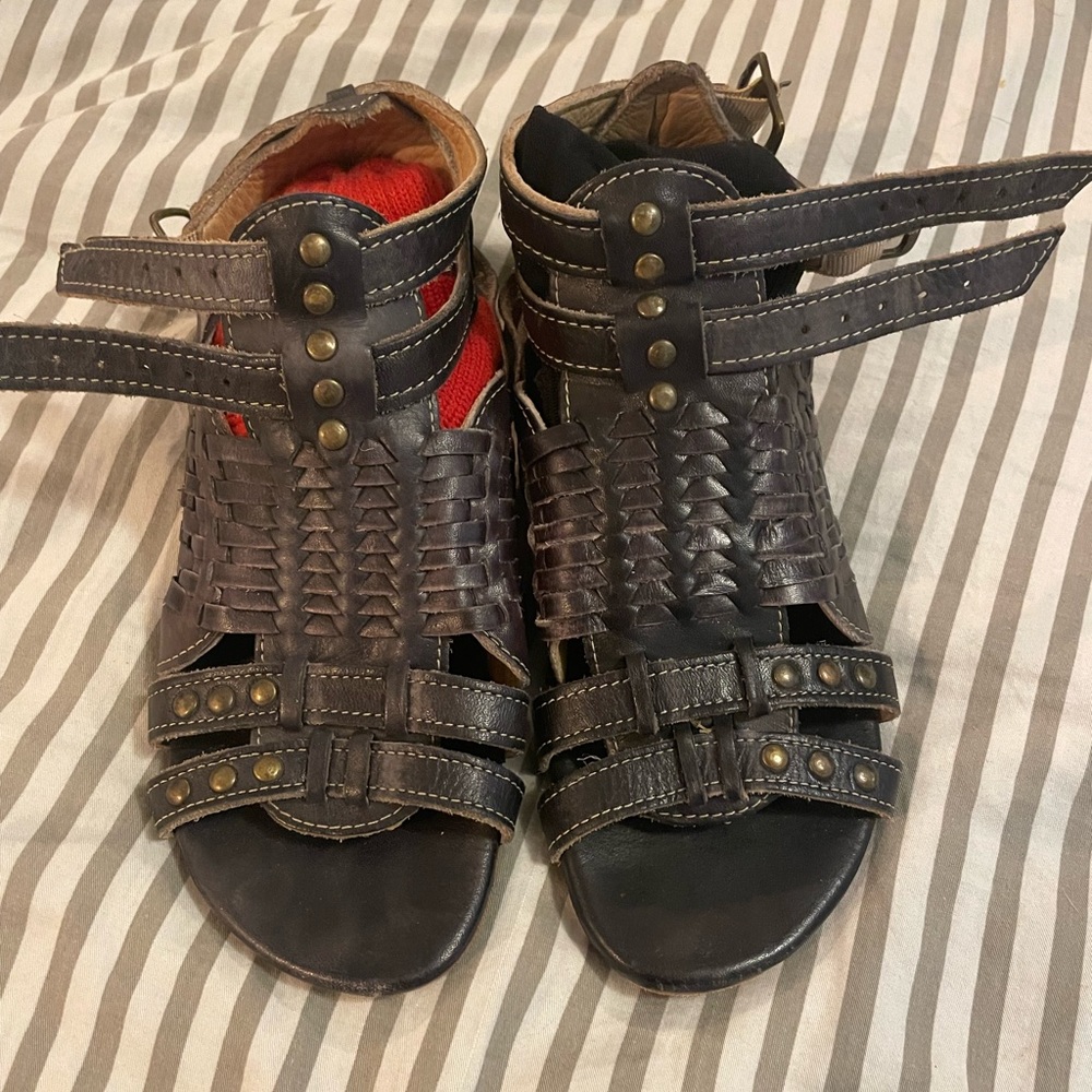 Gladiator sandals